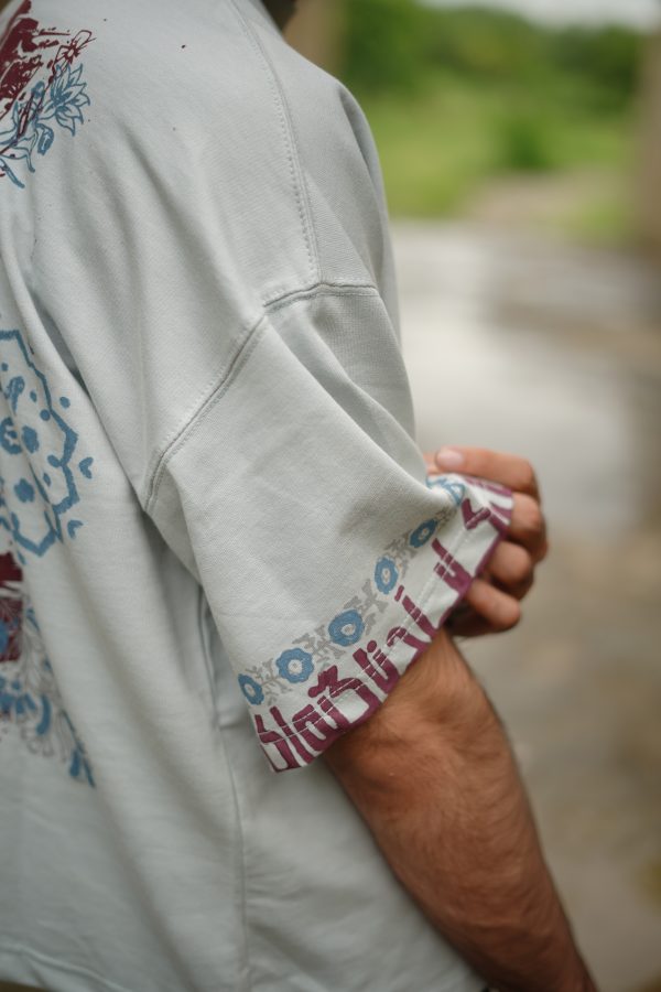 BEY’FIKAR (Unisex T-shirt) - Image 3
