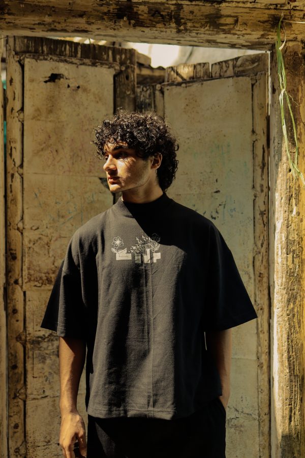 TAZAH KHABAR — Unisex Oversized T-Shirt - Image 6