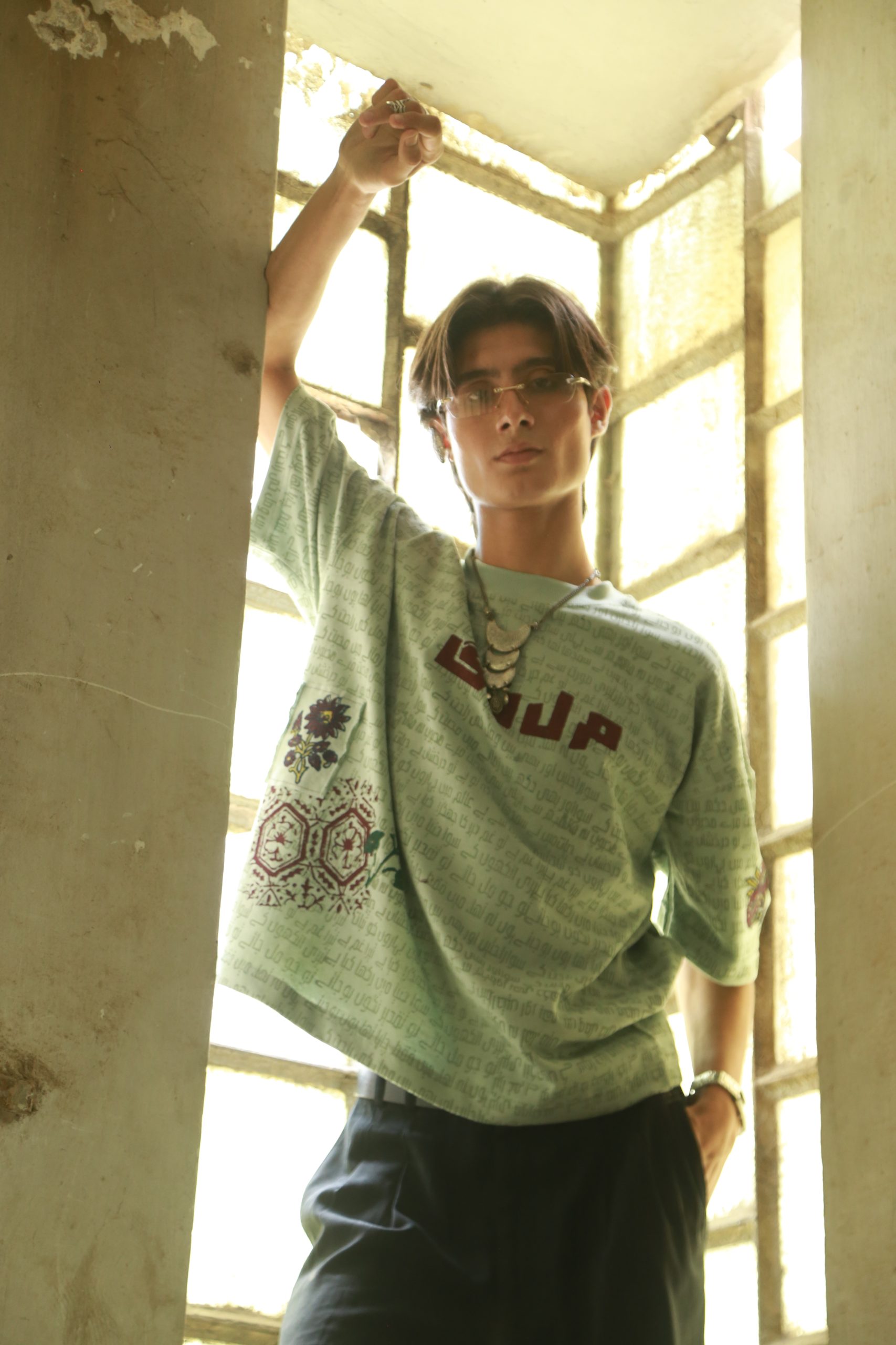 NAQSH (UNISEX TSHIRT)